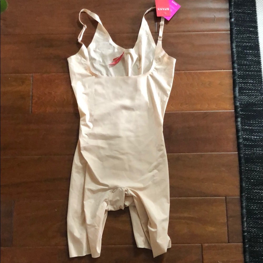 Brand New Spanx piece